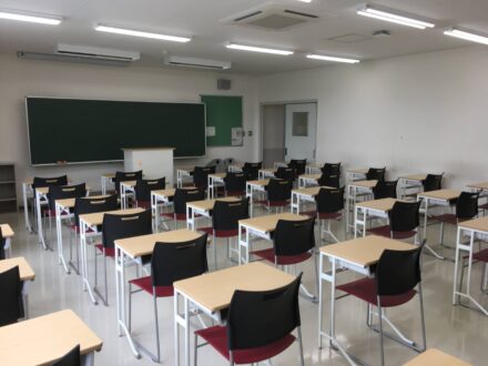 学校・共用